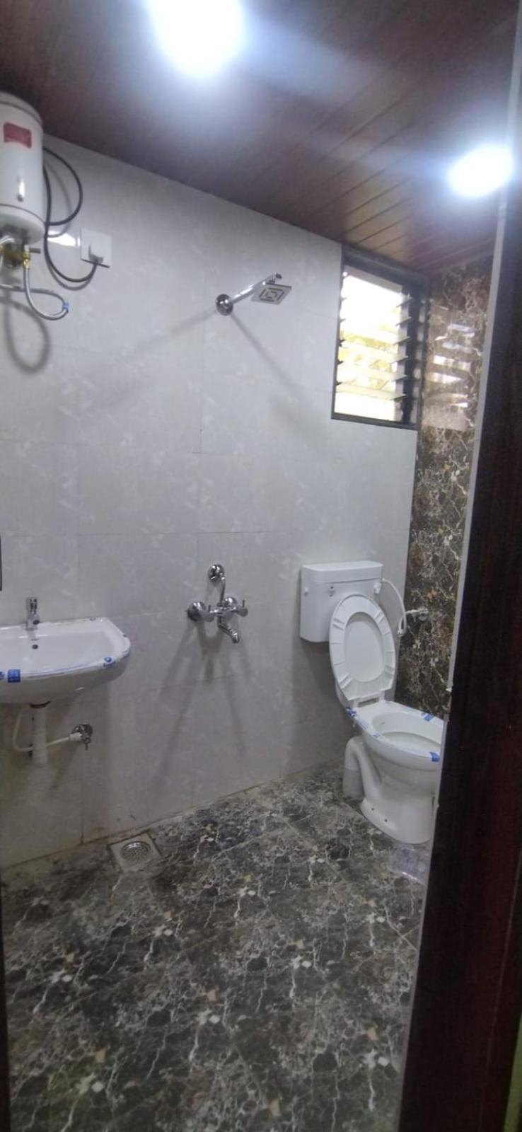 Jain Viman Nagar Girls Only Apartment *